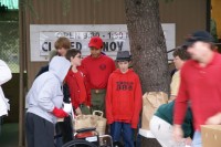 Thanksgiving Food Distribution 0002