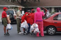 Thanksgiving Food Distribution 0032