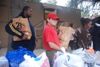 Thanksgiving Food Distribution 0043