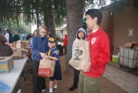 Thanksgiving Food Distribution 0046