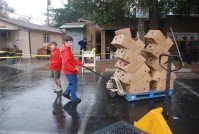 Thanksgiving Food Distribution 0054